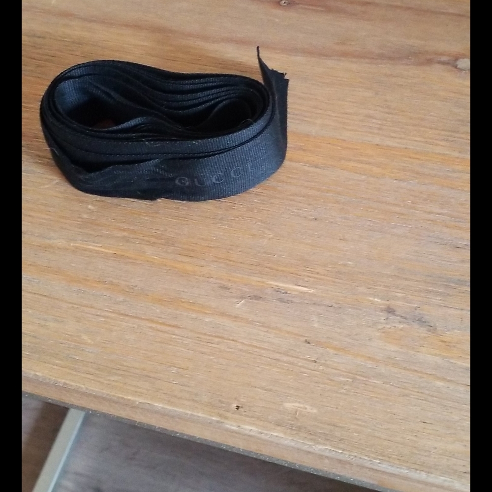 Gucci gift ribbon